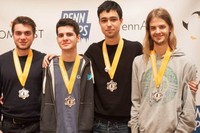 D'esquerra a dreta: Daniel Martí, David Da Silva, Miquel Llobet i Dario Nieuwenhuis, els quatre estudiants de la FIB després de guanyar el PennApps Hackathon de Filadèlfia.