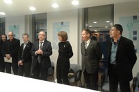 D'esquerra a dreta: Estanislau Roca, director del Departament d'Urbanisme i Ordenació del Territori; Antoni Ras, vicerector de Política Universitària; Josep Parcerisa, director del Laboratori d'Urbanisme de Barcelona i vicerector de l'Àrea d'Arquitectura; l'esposa de Solà-Morales, Rosa Feliu; Joan Busquets, catedràtic de la Graduate School of Design de la Universitat Harvard i fundador del Laboratori d’Urbanisme i el director de l'ETSAB, Jordi Ros.