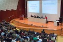 Visió general dels membres claustrals reunits en sessió ordinària el 24 de febrer a l'Auditori de l'edifici Vèrtex