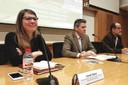 Janet Sanz, tinenta d'alcaldia d'Ecologia, Urbanisme i Mobilitat de l'Ajuntament de Barcelona, juntament amb Pedro Díez, director de l'ETSECCPB.