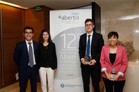 Foto dels quatre guardonats. D'esqueera a dreta: Enrique Martín, Mari Paz Linares, Irene Martínez i Julien Monteil