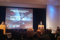 Joan Casas rep el premi a la gala dels World Technology Awards