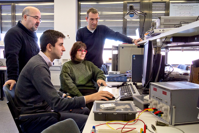 equip del projecte &lsquo;desenvolupament de marcadors d&rsquo;estils de vida saludable per a gent gran basats en smartphones&rsquo;.