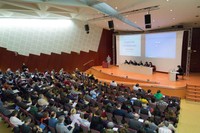 Imatge general del Claustre universitari del 23 de novembre, a l'Auditori de l'edifici Vèrtex